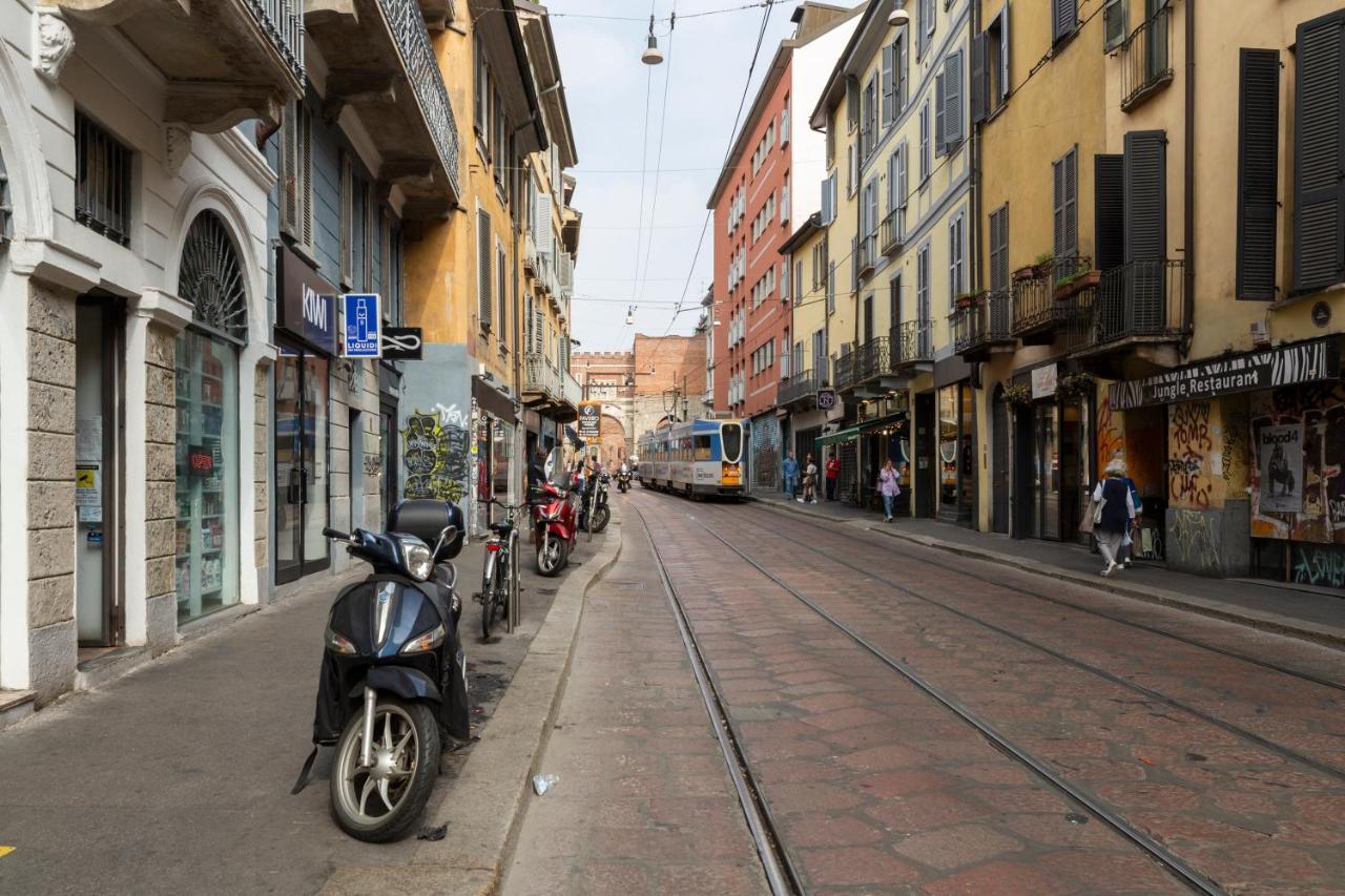 Domus Ticinese Lägenhet Milano Exteriör bild