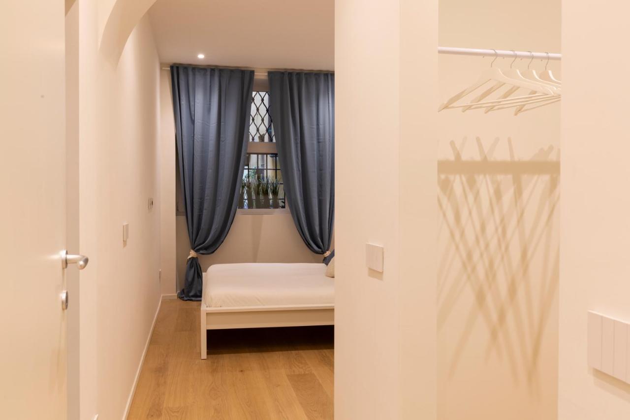 Domus Ticinese Lägenhet Milano Exteriör bild